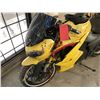 Image 3 : YELLOW DAYMAK ELECTRIC MOTOR CYCLE WITH KEY NO CHARGER