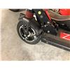 Image 3 : 2 RAZOR AND 1 ZERO 8 ELECTRIC SCOOTERS NO CHARGER