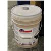 Image 1 : 5 GALLON PAIL OF DIVERSEY SUMA NOVA MECHANICAL