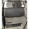 Image 1 : 1CE-O-MATIC ICE MACHINE 24"X 28" X 33"