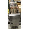 Image 1 : PITCO FULL SIZE NATURAL GAS DEEP FRYER W 2 BASKETS