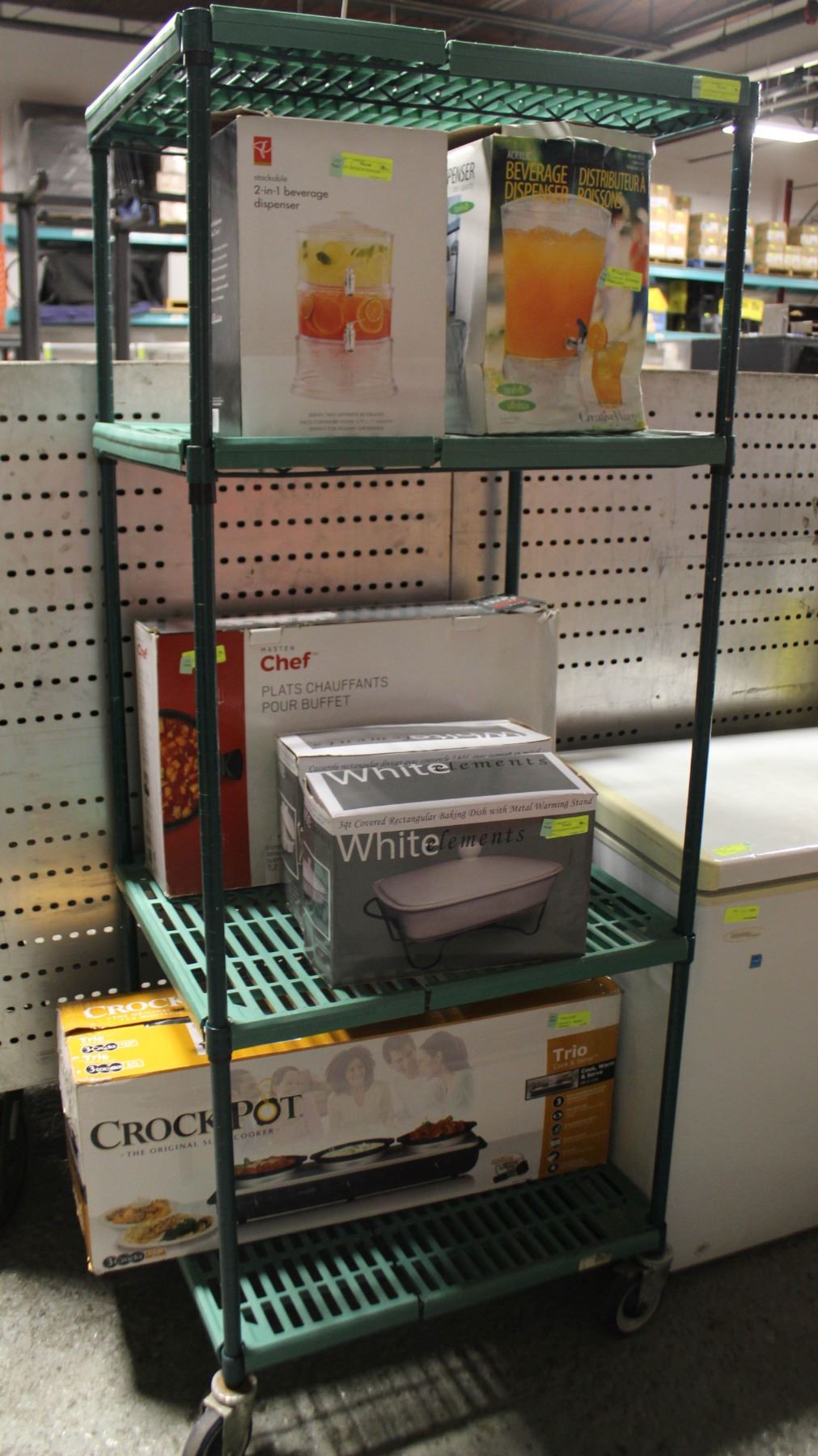 4-TIER GREEN STORAGE RACK ON CASTERS 30