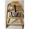 Image 1 : WOODEN HIGHCHAIR