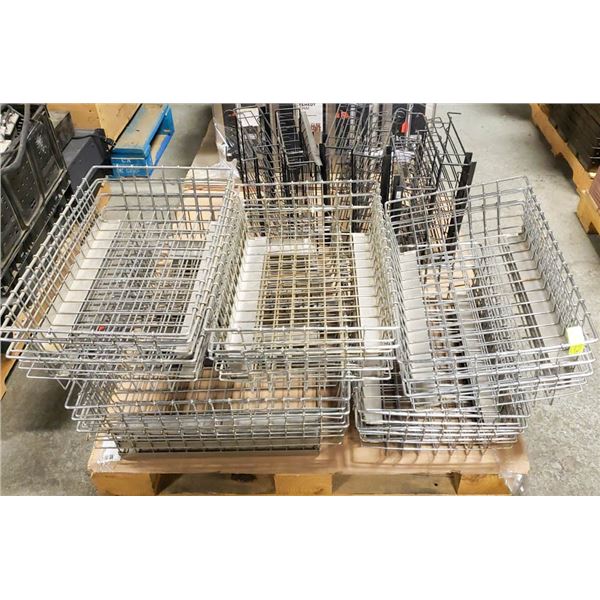 PALLET OF DISPLAY BASKETS & MORE