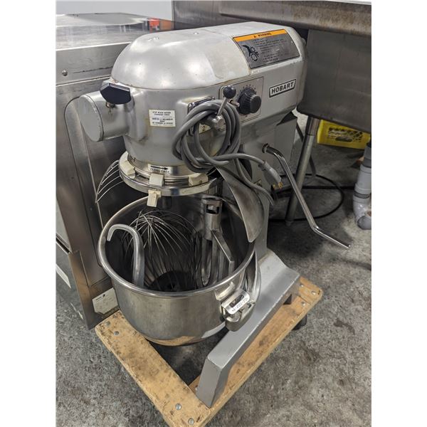 HOBART 20QT MIXER A200 W/ STAINLESS STEEL BOWL