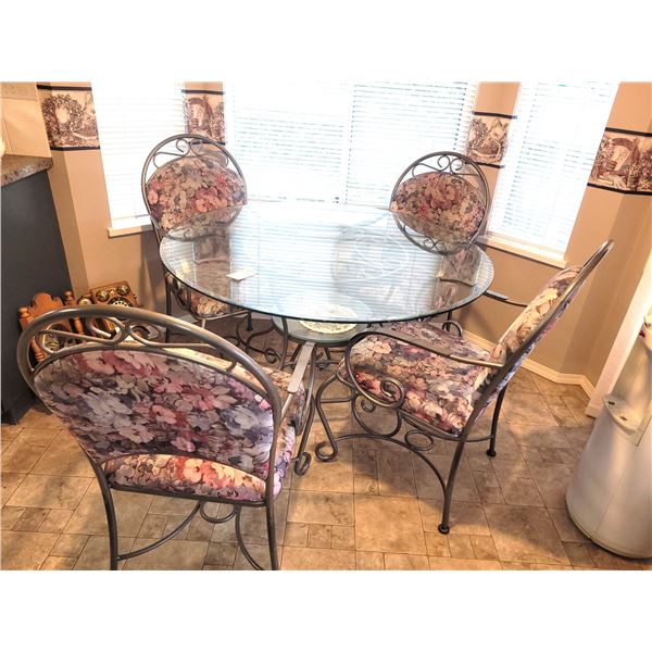 Table, Chairs, Cat C