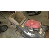 Image 7 : Honda & America Lawn Mowers Cat B