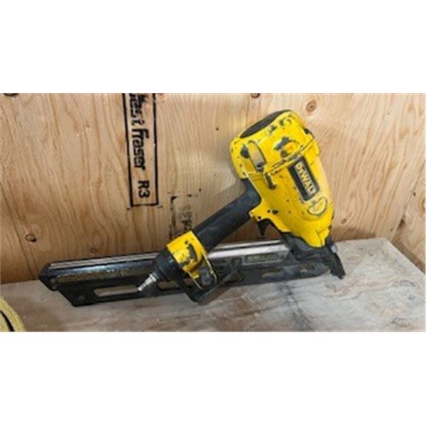 /dewalt air nailer