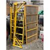 Image 1 : scaffolding