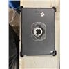 Image 2 : ipad locked