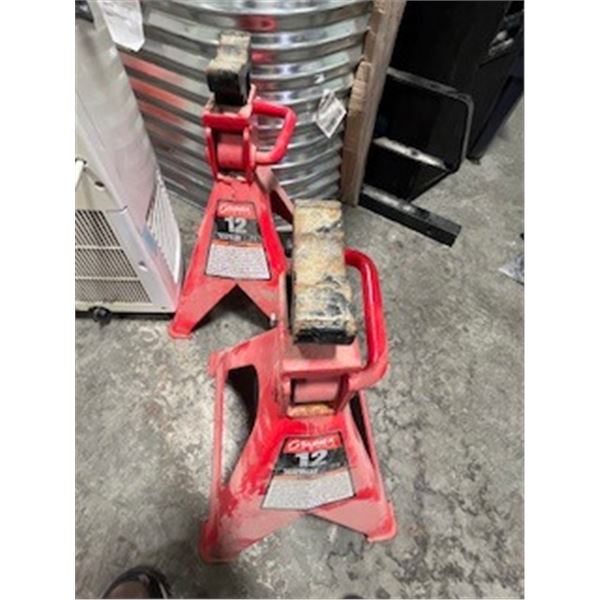 2- jack stand 12 tons