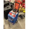 Image 1 : battery charger