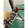 Image 1 : saw, jack and strap