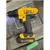 Image 1 : dewalt drill w battery