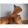 Image 4 : Lioness and Cub Figurine Cat A