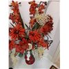 Image 2 : Mirror and Vase with Artificial Flowers Cat A