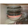 Image 4 : Bakeware and Containers Cat A