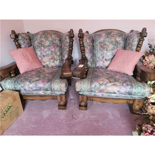 Colonial Style Chairs Cat C