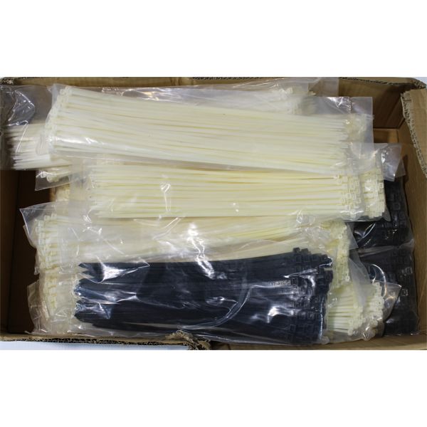 LARGE LOT OF ZIP-TIES (MEDIUM - LONG}