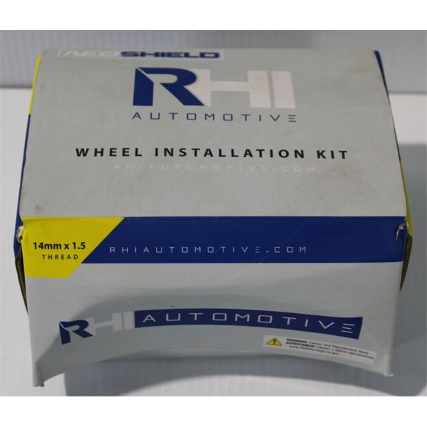 CASEOF 14 X 1.5 THREAD CHROME LUG NUTS