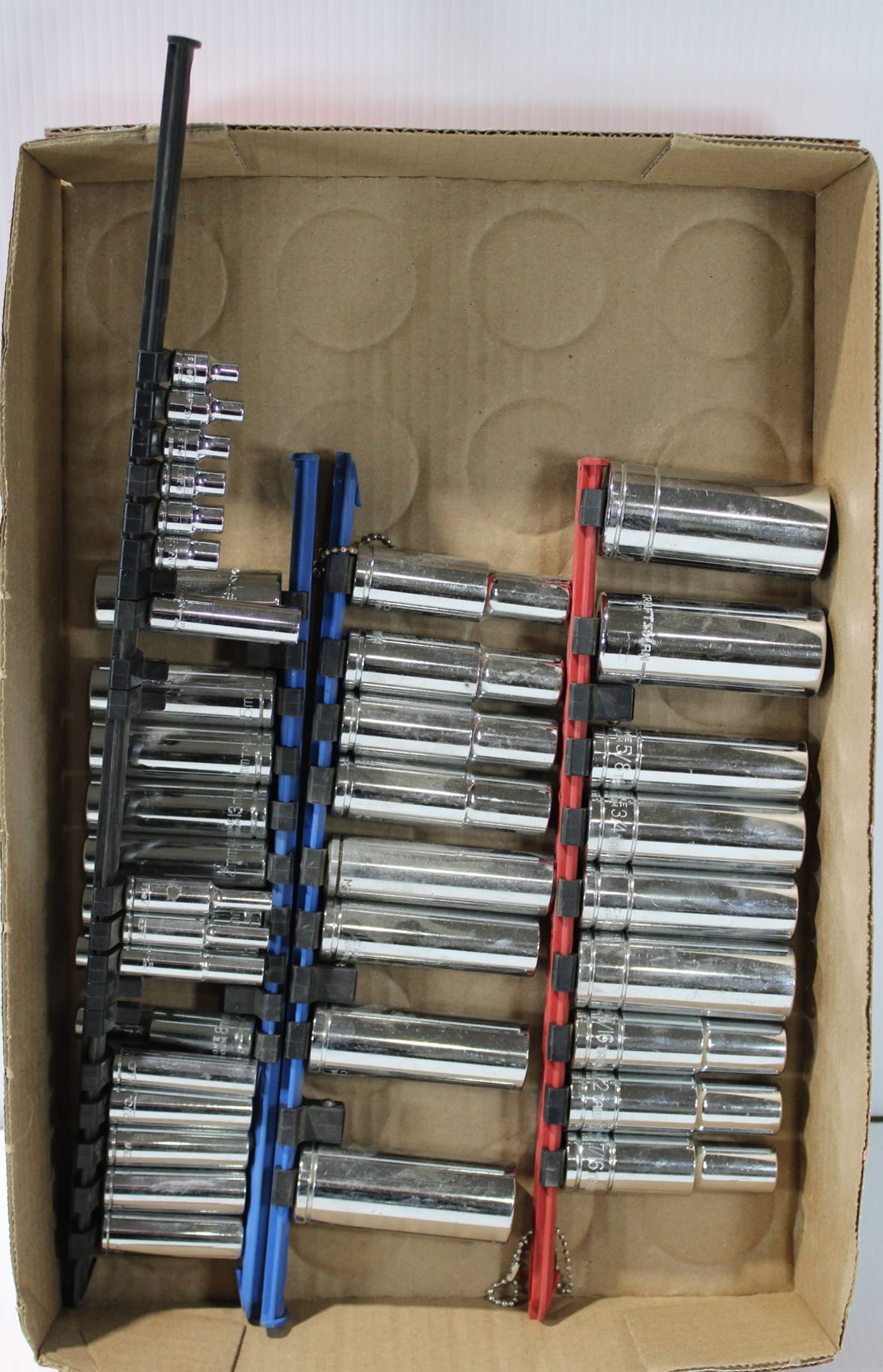 ASSORT. SOCKET SETS WITH ORGANIZERS