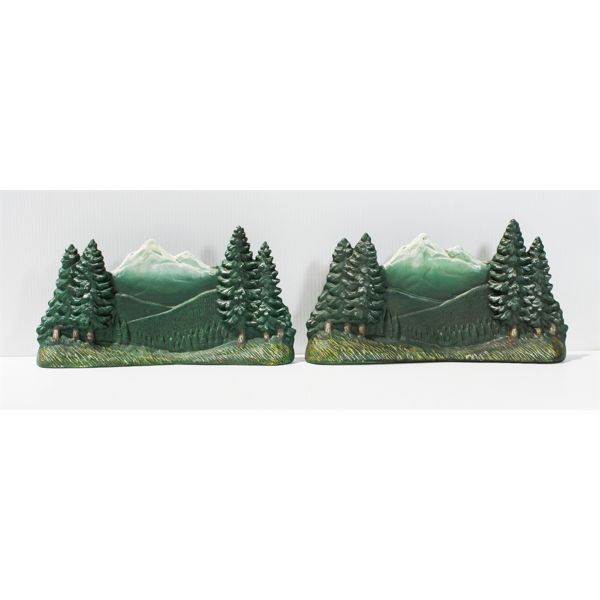 2 SANTAS BEST "CHRISTMAS IN VERMONT" DECORATION