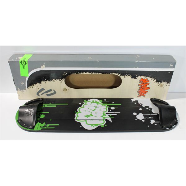 NEW MAXRAX THEMED SKATEBOARD RACK