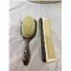Image 2 : Vintage Vanity Set