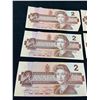 Image 2 : Canadian Two Dollar Bills