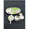 Image 11 : Miniature Tea Sets and Bunnies