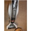 Image 4 : Cordless vacuum cleaner works