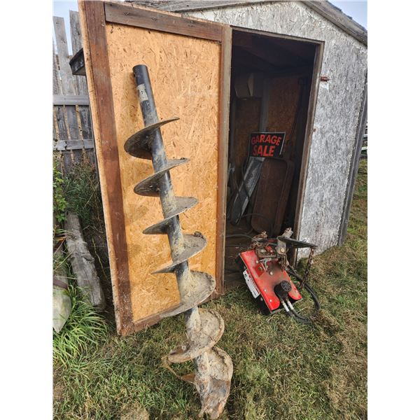 2002 Post Hole Auger w/12  Bit   Bucket Mount