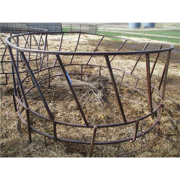Round Bale Feeder - Damaged