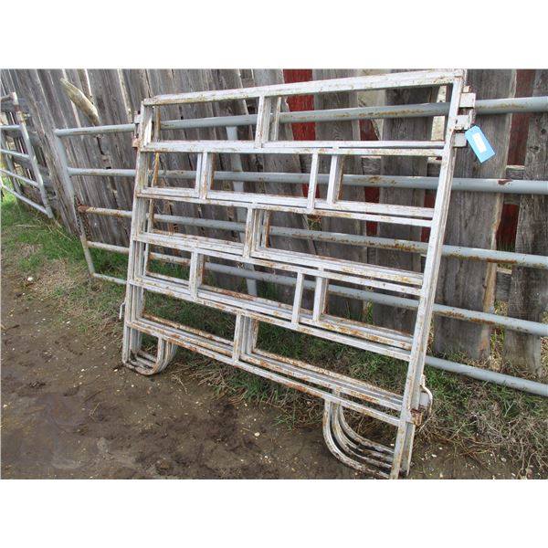(4 Times Bid Price) (4) Metal Panels - 6 Feet