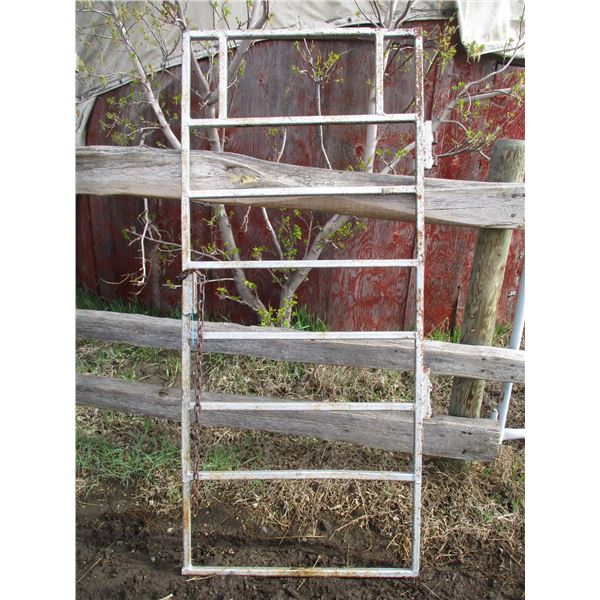 Metal Gate - 32" Wide