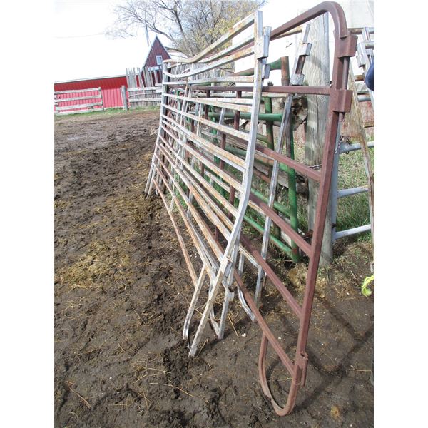 (4 Times Bid Price) (4) Metal Panels - Various Lengths - Damaged