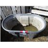 Image 2 : Rubbermaid 100 Gallon Watering Trough