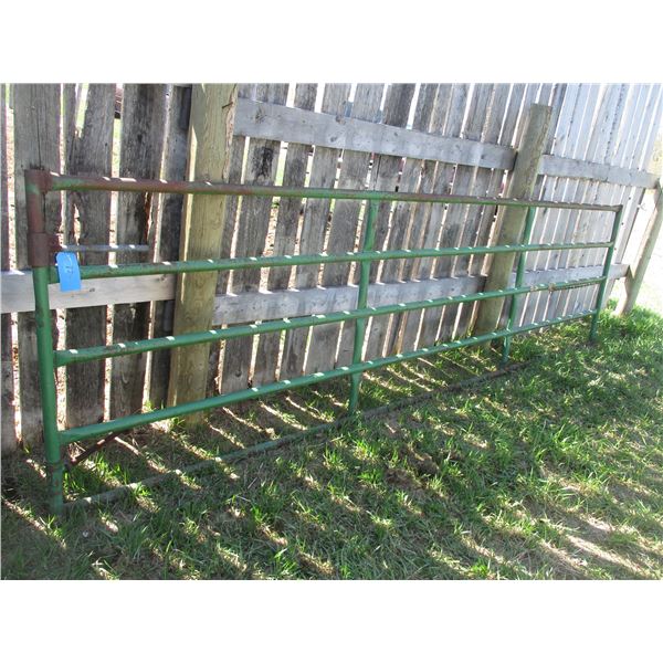 Green Metal Gate - 14'