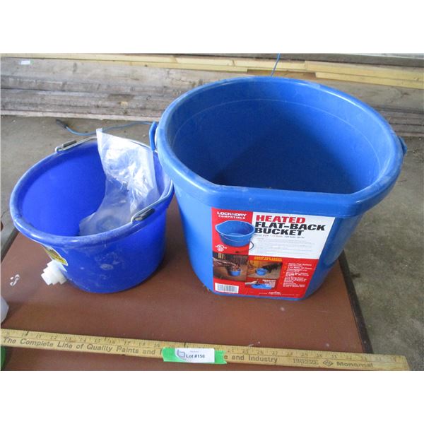 Heated Flat Back Bucket, 8 Quart Feeding Bucket