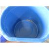 Image 5 : Heated Flat Back Bucket, 8 Quart Feeding Bucket