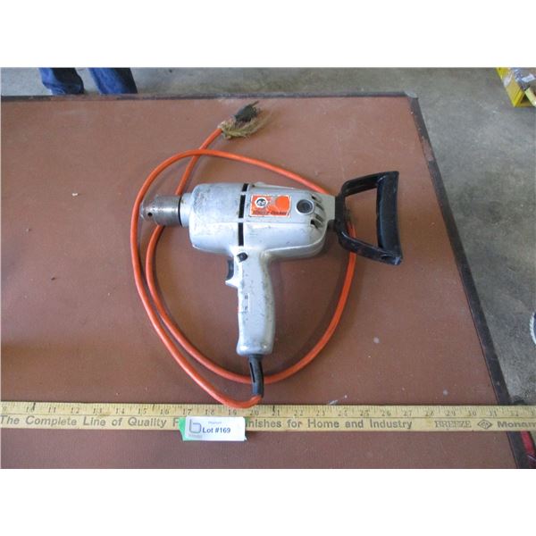 Black & Decker 1/2" Reversing Drill - Working