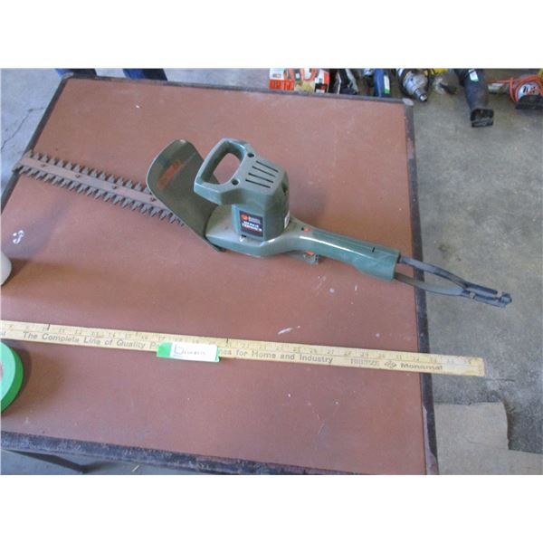 Black & Decker Electric Hedge Trimmer