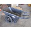 Image 1 : Rubbermaid Wheelbarrow