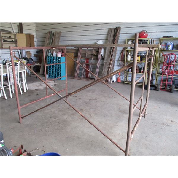 (6 Times Bid Price) (6) Scaffold Ends With Pins, Planks, & (6) Cross Braces