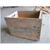 Image 3 : Canada Dry Wooden Crate