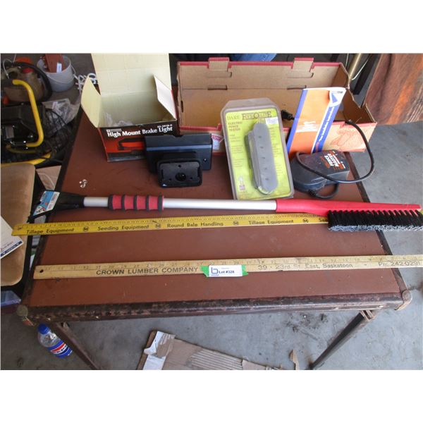 Brake Light, Electric Fencer, Electric Fence Tester, Car Brush, Yard Stick