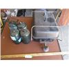 Image 1 : Tabletop Propane Barbecue, Propane Bottles