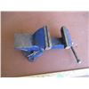 Image 2 : Small Bench Vise - 4"