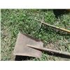 Image 2 : 5 Tine Fork, Shovel