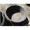 Image 3 : Rubber Feed Tub, Rubber Feed Pail